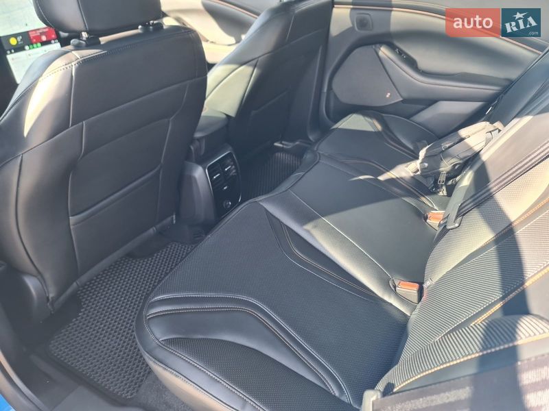 Внедорожник / Кроссовер Ford Mustang Mach-E 2022 в Киеве