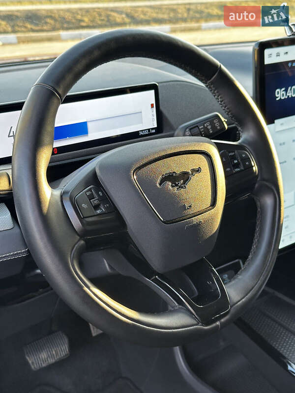 Внедорожник / Кроссовер Ford Mustang Mach-E 2020 в Белогородке