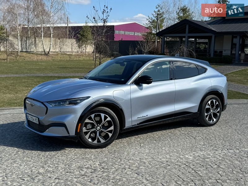 Позашляховик / Кросовер Ford Mustang Mach-E 2022 в Жовкві