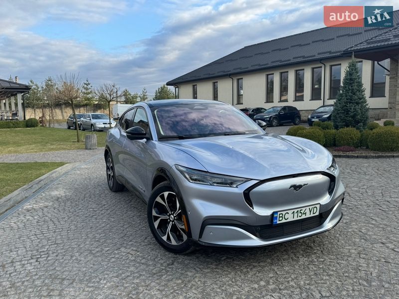 Позашляховик / Кросовер Ford Mustang Mach-E 2022 в Жовкві