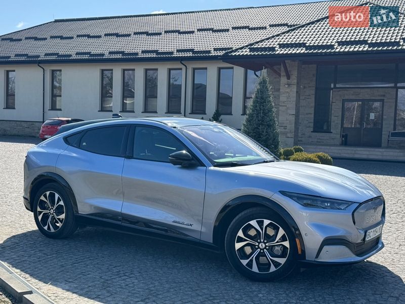 Позашляховик / Кросовер Ford Mustang Mach-E 2022 в Жовкві