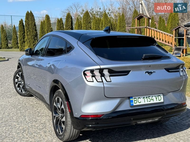 Позашляховик / Кросовер Ford Mustang Mach-E 2022 в Жовкві