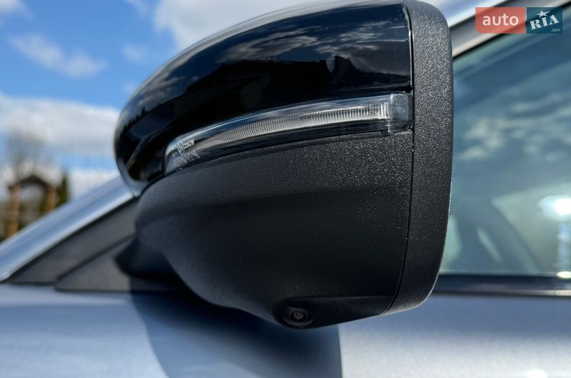 Позашляховик / Кросовер Ford Mustang Mach-E 2022 в Жовкві