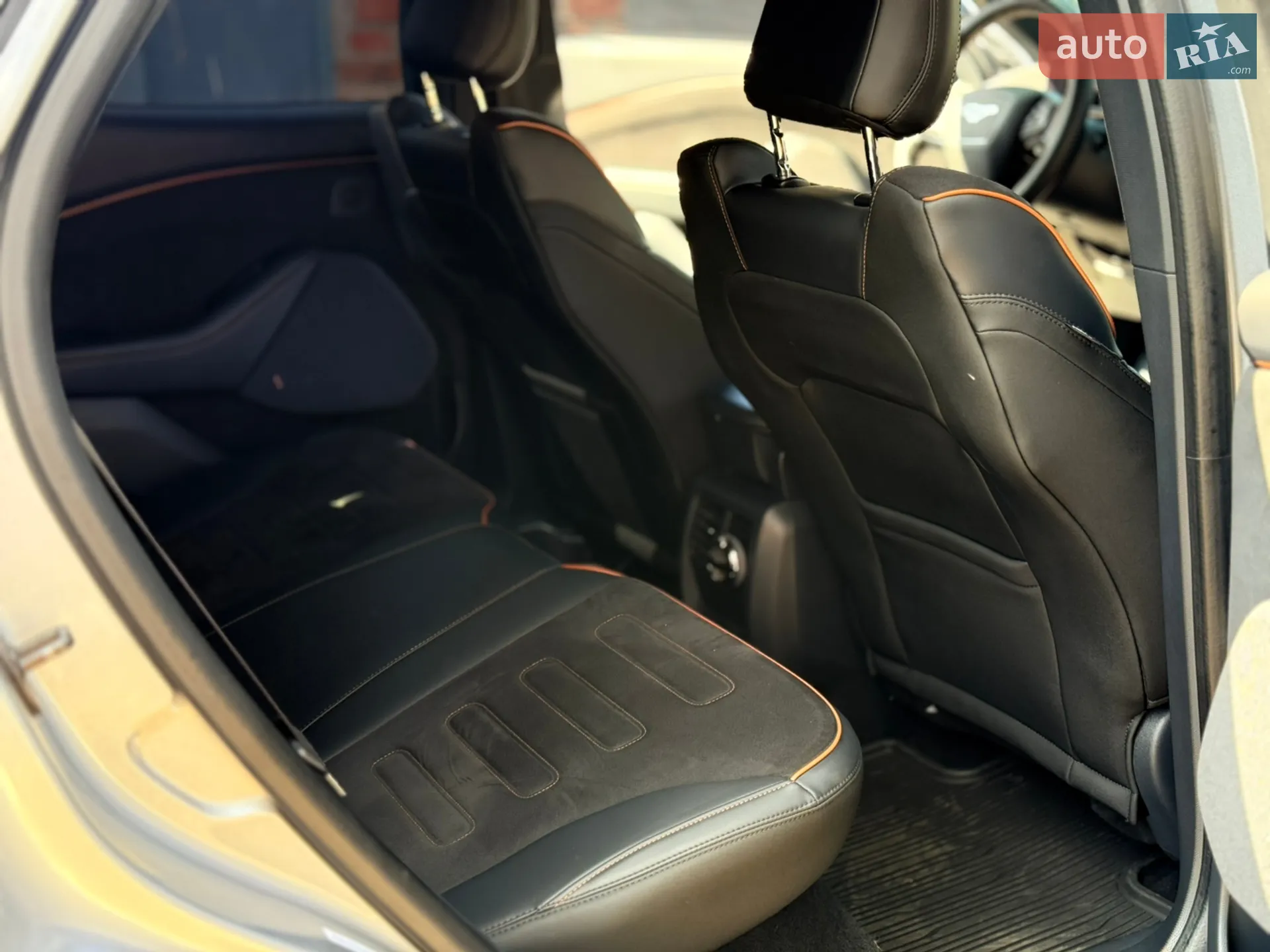 2021 Ford Mustang Mach-E - мініатюра 41