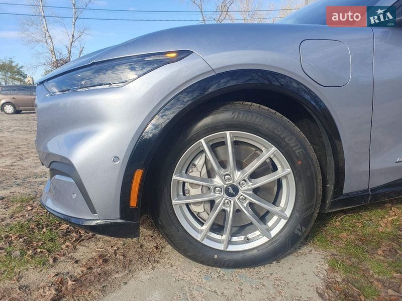 Внедорожник / Кроссовер Ford Mustang Mach-E 2022 в Киеве