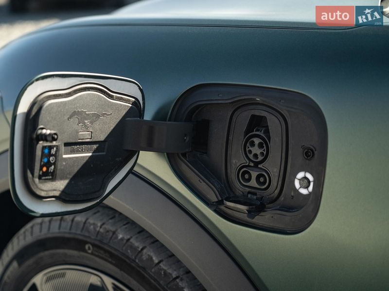 Внедорожник / Кроссовер Ford Mustang Mach-E 2021 в Черновцах