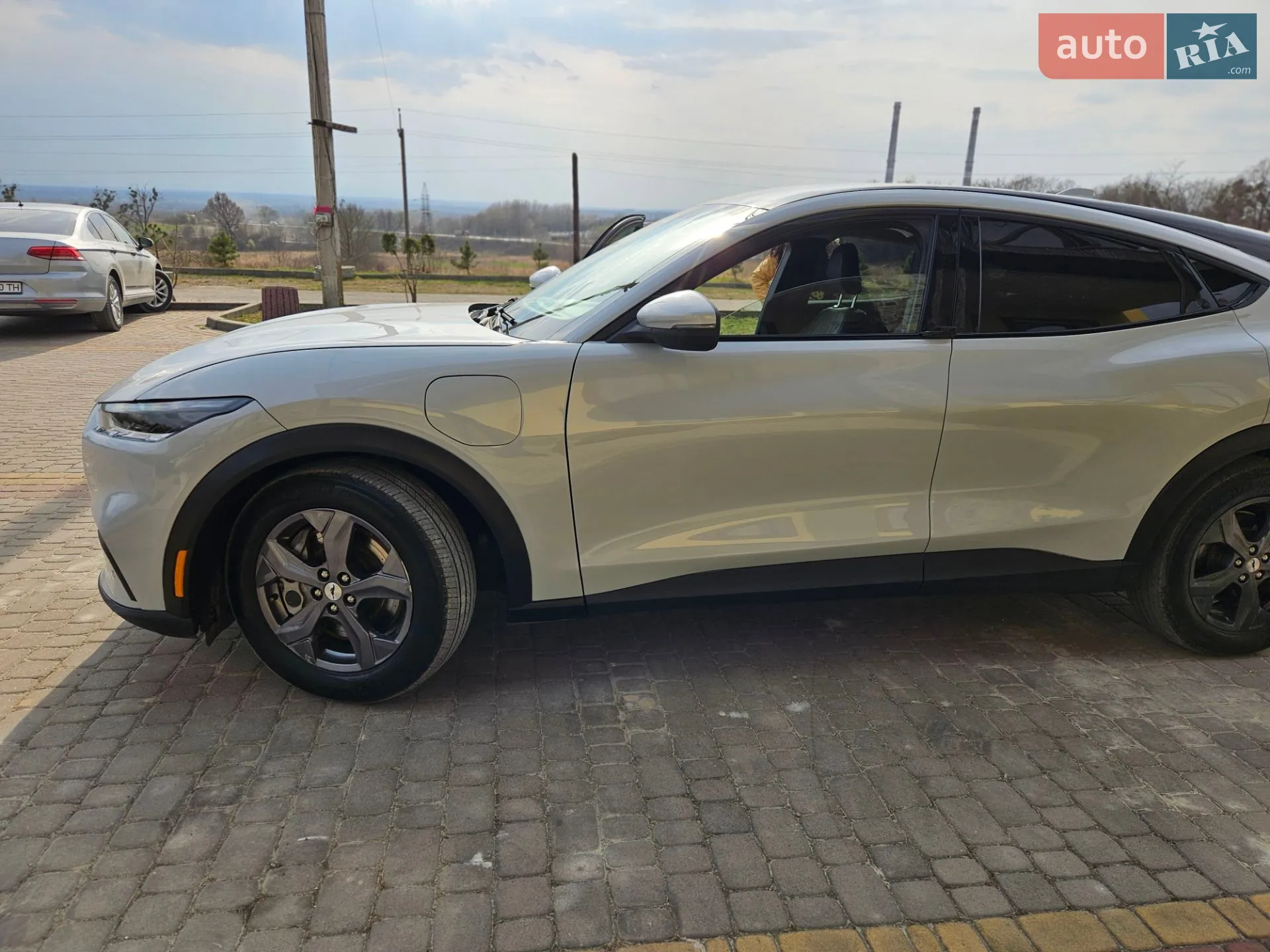 2022 Ford Mustang Mach-E - мініатюра 19