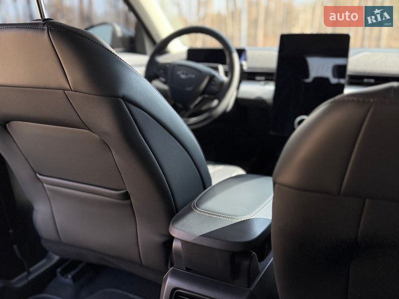 Внедорожник / Кроссовер Ford Mustang Mach-E 2023 в Житомире фото 8 Внедорожник / Кроссовер Ford Mustang Mach-E 2023 в Житомире