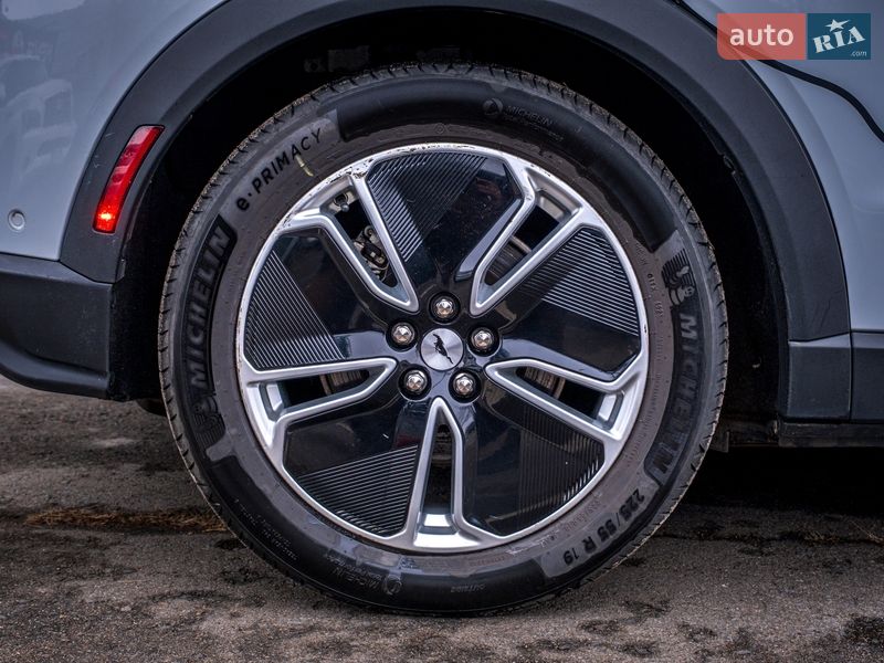 Внедорожник / Кроссовер Ford Mustang Mach-E 2021 в Киеве