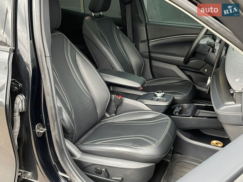 Внедорожник / Кроссовер Ford Mustang Mach-E 2023 в Киеве фото 18 Внедорожник / Кроссовер Ford Mustang Mach-E 2023 в Киеве