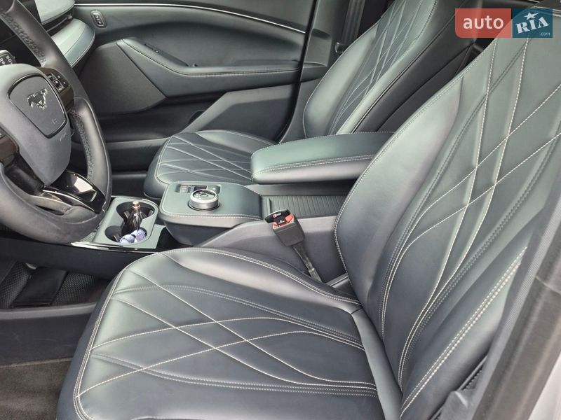 Внедорожник / Кроссовер Ford Mustang Mach-E 2021 в Ивано-Франковске