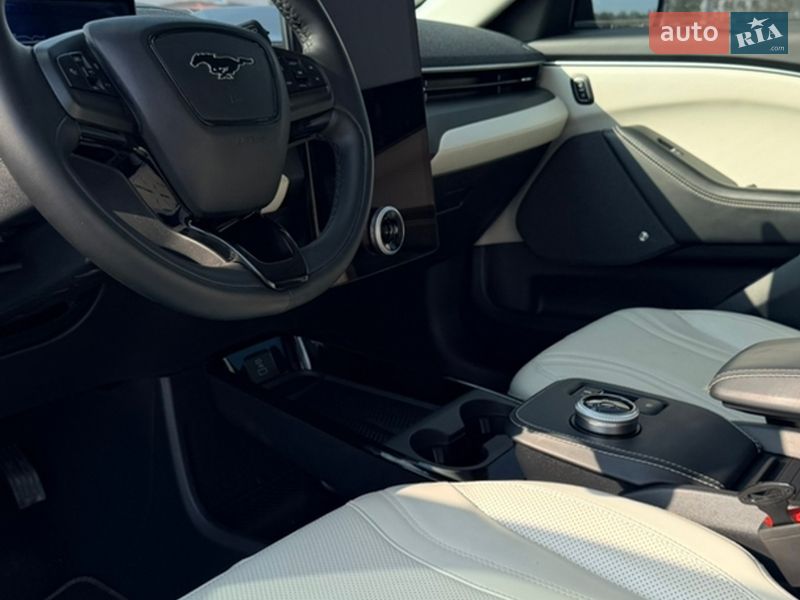 Внедорожник / Кроссовер Ford Mustang Mach-E 2024 в Богородчанах фото 16 Внедорожник / Кроссовер Ford Mustang Mach-E 2024 в Богородчанах