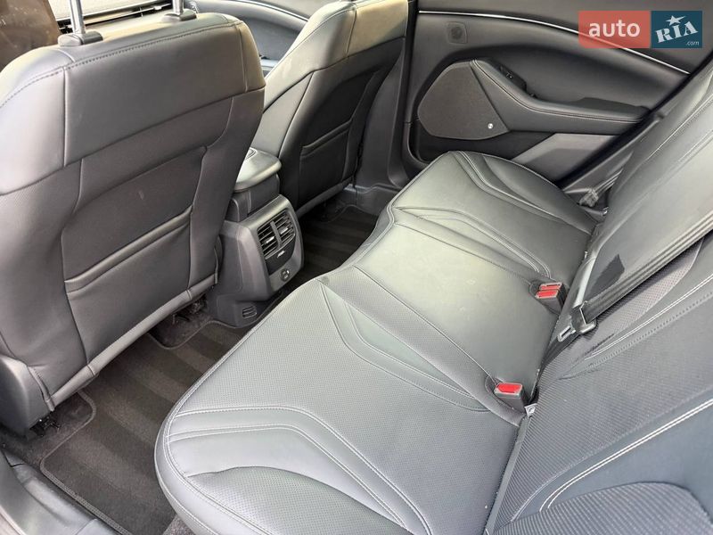 Позашляховик / Кросовер Ford Mustang Mach-E 2021 в Луцьку