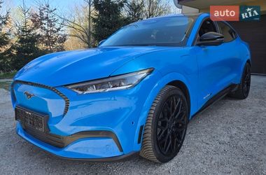 Позашляховик / Кросовер Ford Mustang Mach-E 2022 в Івано-Франківську