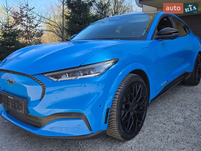 Внедорожник / Кроссовер Ford Mustang Mach-E 2022 в Ивано-Франковске