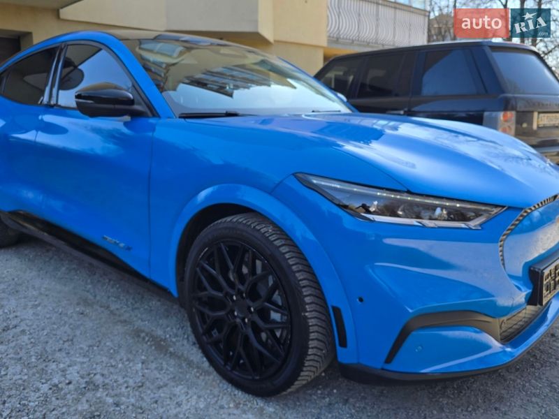 Внедорожник / Кроссовер Ford Mustang Mach-E 2022 в Ивано-Франковске