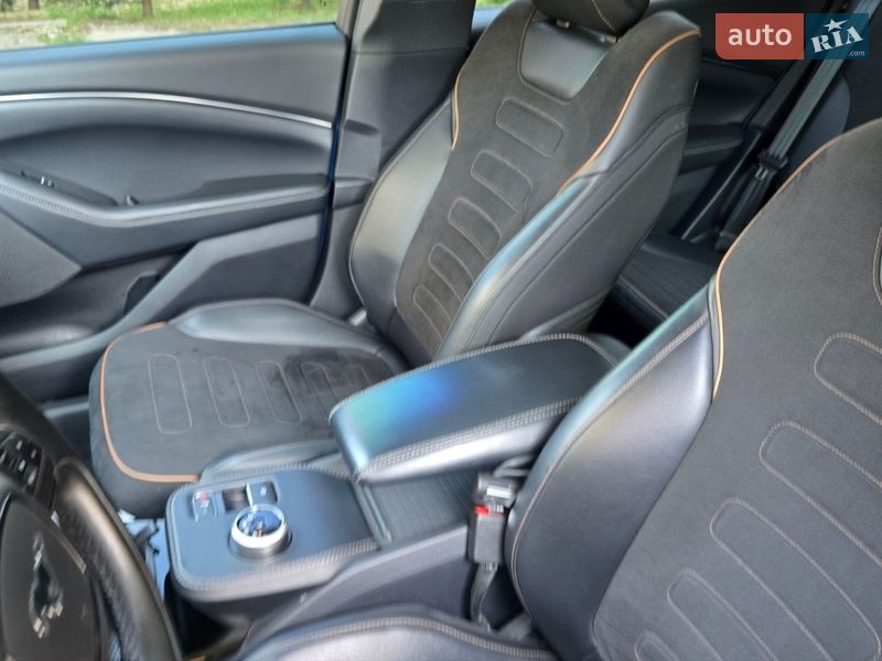 Внедорожник / Кроссовер Ford Mustang Mach-E 2022 в Ивано-Франковске