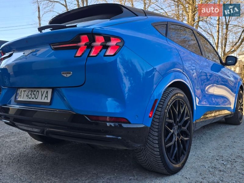 Внедорожник / Кроссовер Ford Mustang Mach-E 2022 в Ивано-Франковске