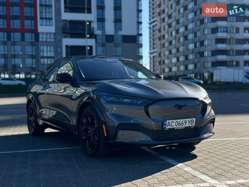 Внедорожник / Кроссовер Ford Mustang Mach-E 2023 в Киеве