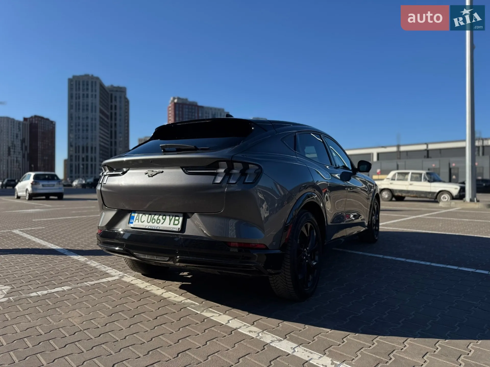 2023 Ford Mustang Mach-E - мініатюра 28
