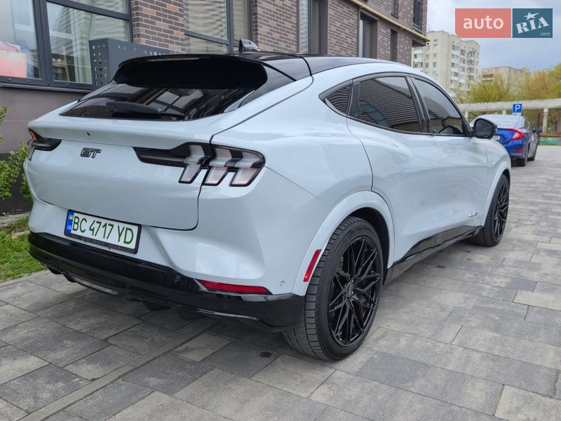 Позашляховик / Кросовер Ford Mustang Mach-E 2021 в Львові