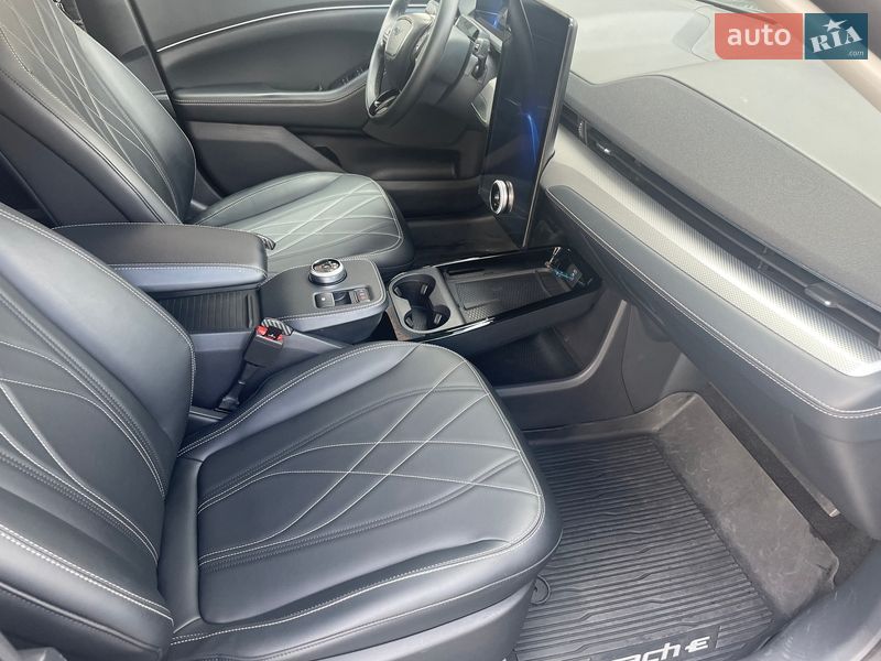 Внедорожник / Кроссовер Ford Mustang Mach-E 2023 в Виннице фото 17 Внедорожник / Кроссовер Ford Mustang Mach-E 2023 в Виннице