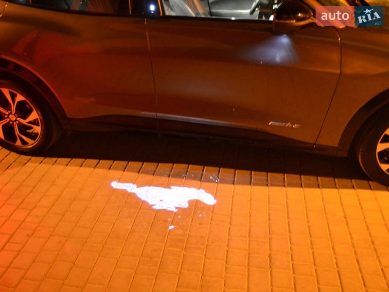Внедорожник / Кроссовер Ford Mustang Mach-E 2023 в Виннице фото 21 Внедорожник / Кроссовер Ford Mustang Mach-E 2023 в Виннице