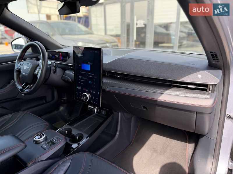 Позашляховик / Кросовер Ford Mustang Mach-E 2022 в Львові фото 14 Позашляховик / Кросовер Ford Mustang Mach-E 2022 в Львові