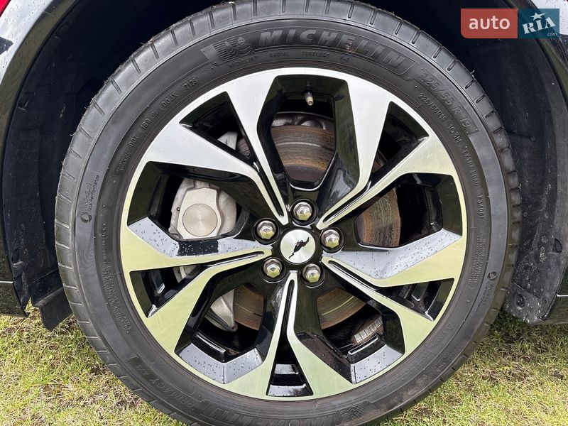 Позашляховик / Кросовер Ford Mustang Mach-E 2023 в Києві