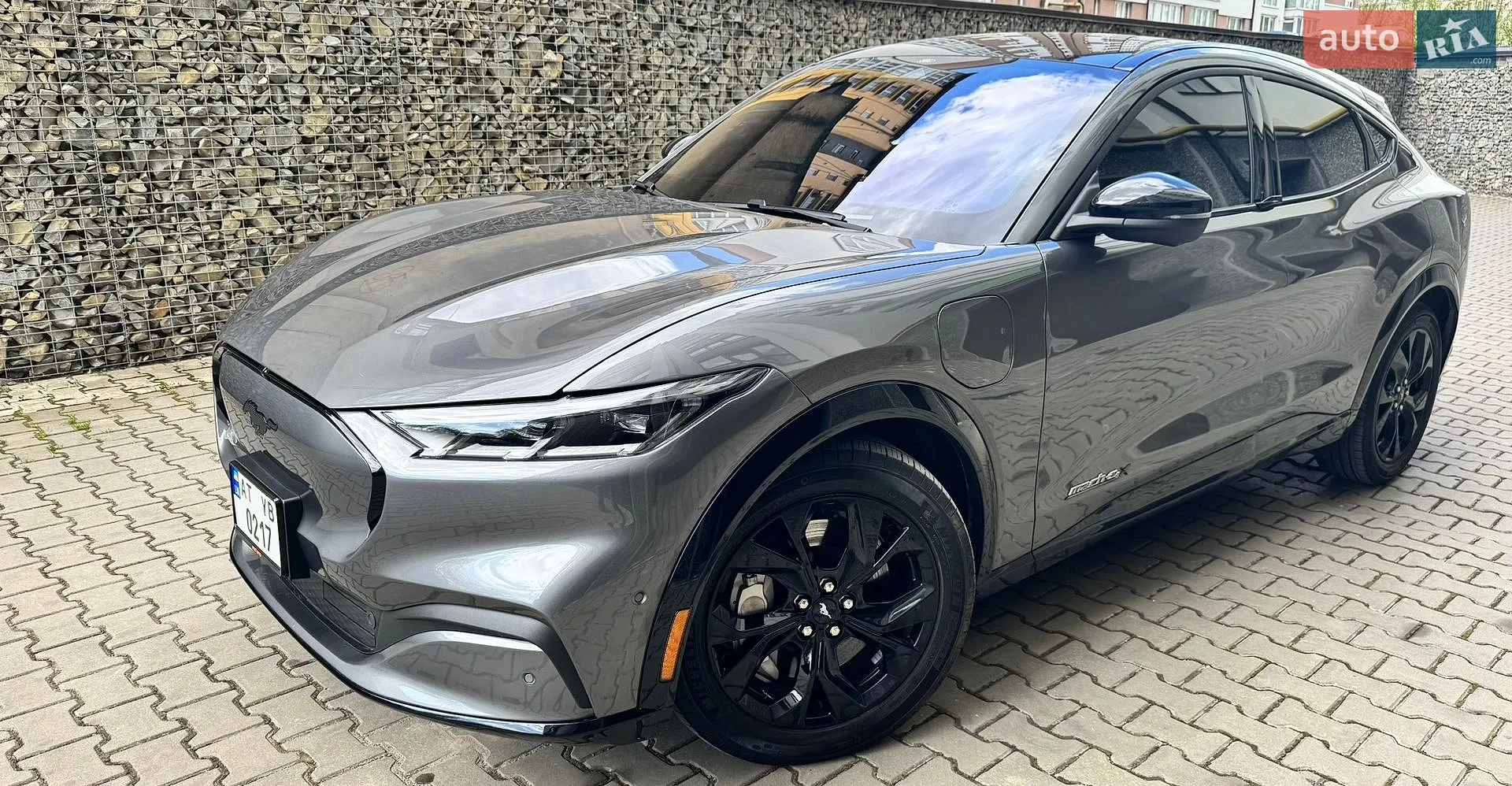 2023 Ford Mustang Mach-E - мініатюра 4