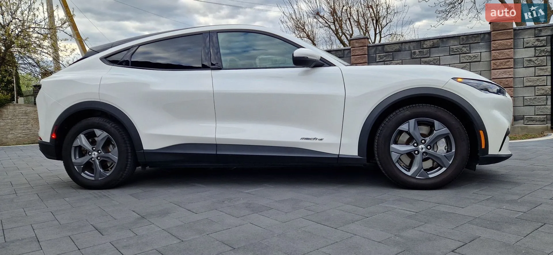 2022 Ford Mustang Mach-E - мініатюра 30