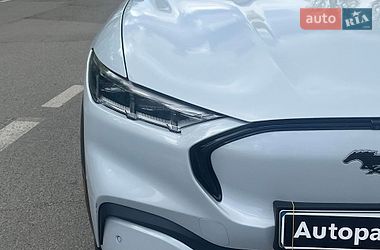 Внедорожник / Кроссовер Ford Mustang Mach-E 2022 в Киеве
