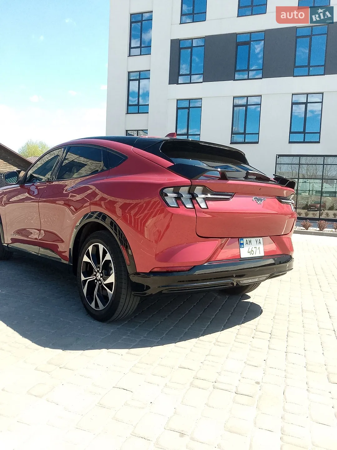 2020 Ford Mustang Mach-E - мініатюра 18