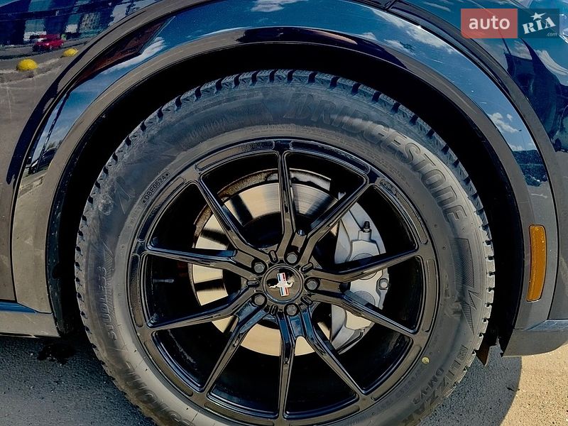 Внедорожник / Кроссовер Ford Mustang Mach-E 2023 в Киеве