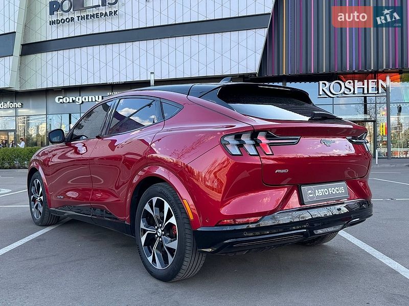 Внедорожник / Кроссовер Ford Mustang Mach-E 2021 в Киеве