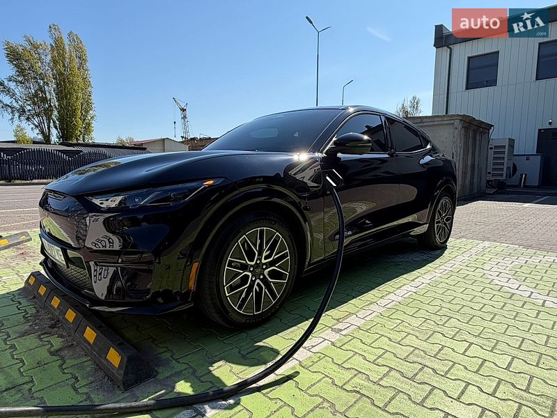 Внедорожник / Кроссовер Ford Mustang Mach-E 2024 в Киеве