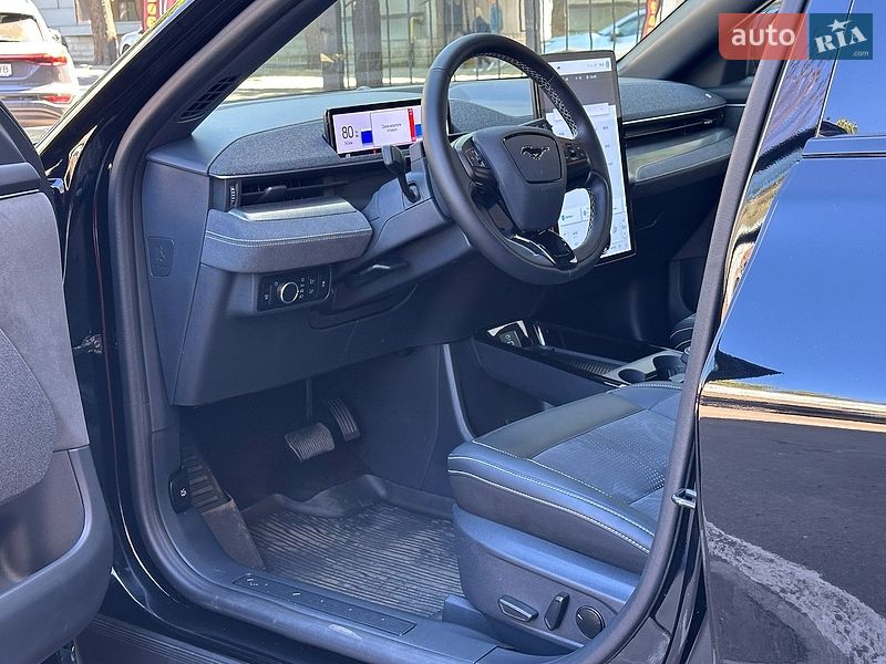 Внедорожник / Кроссовер Ford Mustang Mach-E 2024 в Одессе