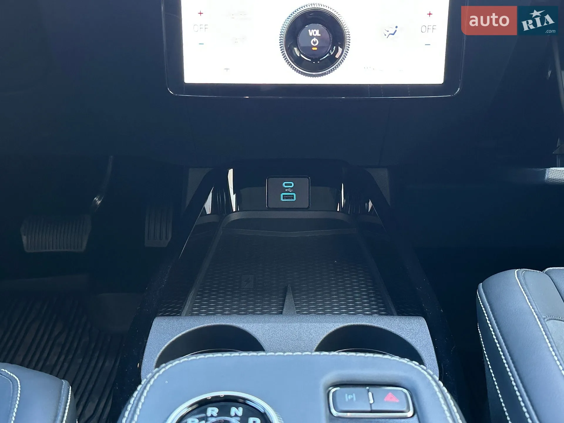 2024 Ford Mustang Mach-E - мініатюра 73