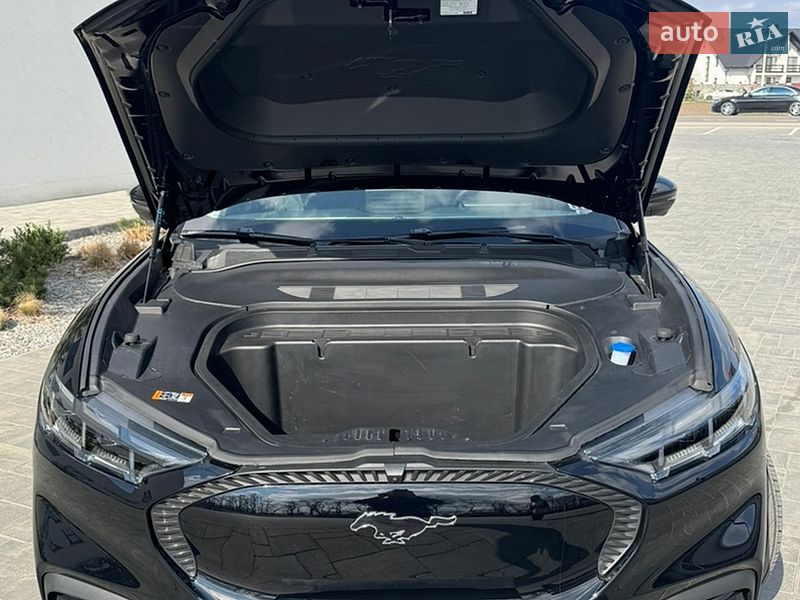 Внедорожник / Кроссовер Ford Mustang Mach-E 2024 в Луцке