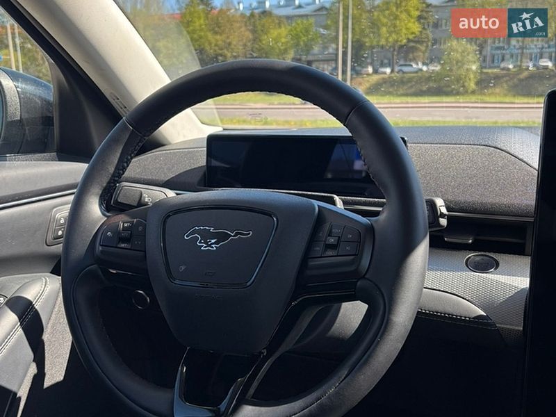 Внедорожник / Кроссовер Ford Mustang Mach-E 2023 в Львове