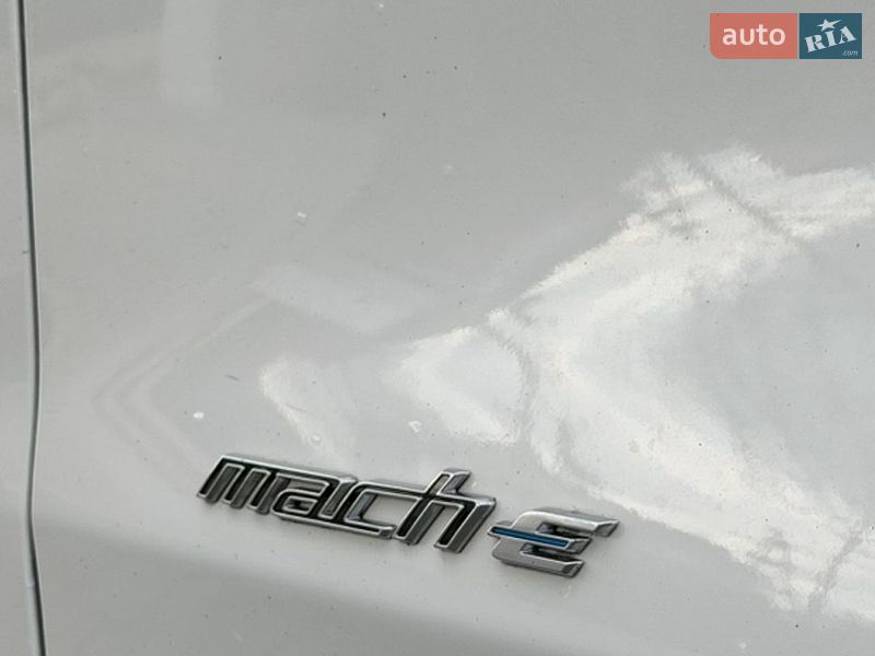 Позашляховик / Кросовер Ford Mustang Mach-E 2023 в Львові фото 13 Позашляховик / Кросовер Ford Mustang Mach-E 2023 в Львові