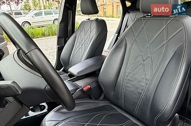 Позашляховик / Кросовер Ford Mustang Mach-E 2023 в Львові фото 38 Позашляховик / Кросовер Ford Mustang Mach-E 2023 в Львові