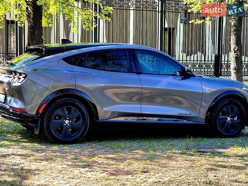 Внедорожник / Кроссовер Ford Mustang Mach-E 2022 в Харькове
