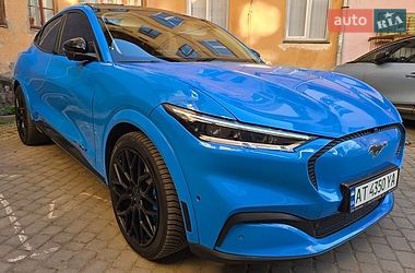 Позашляховик / Кросовер Ford Mustang Mach-E 2022 в Івано-Франківську