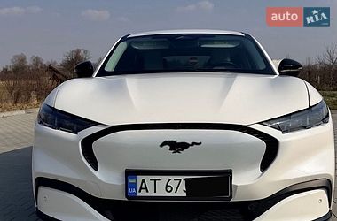Позашляховик / Кросовер Ford Mustang Mach-E 2024 в Долині