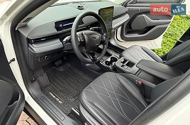 Внедорожник / Кроссовер Ford Mustang Mach-E 2025 в Полтаве