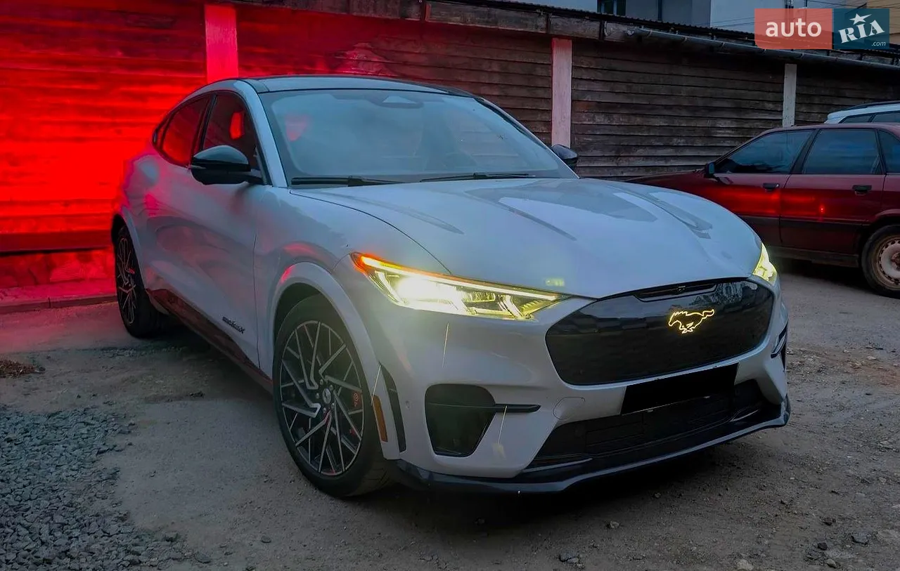 2021 Ford Mustang Mach-E - мініатюра 24