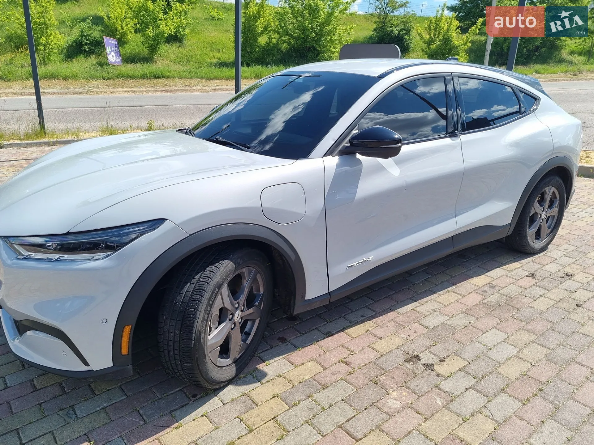2023 Ford Mustang Mach-E - мініатюра 10