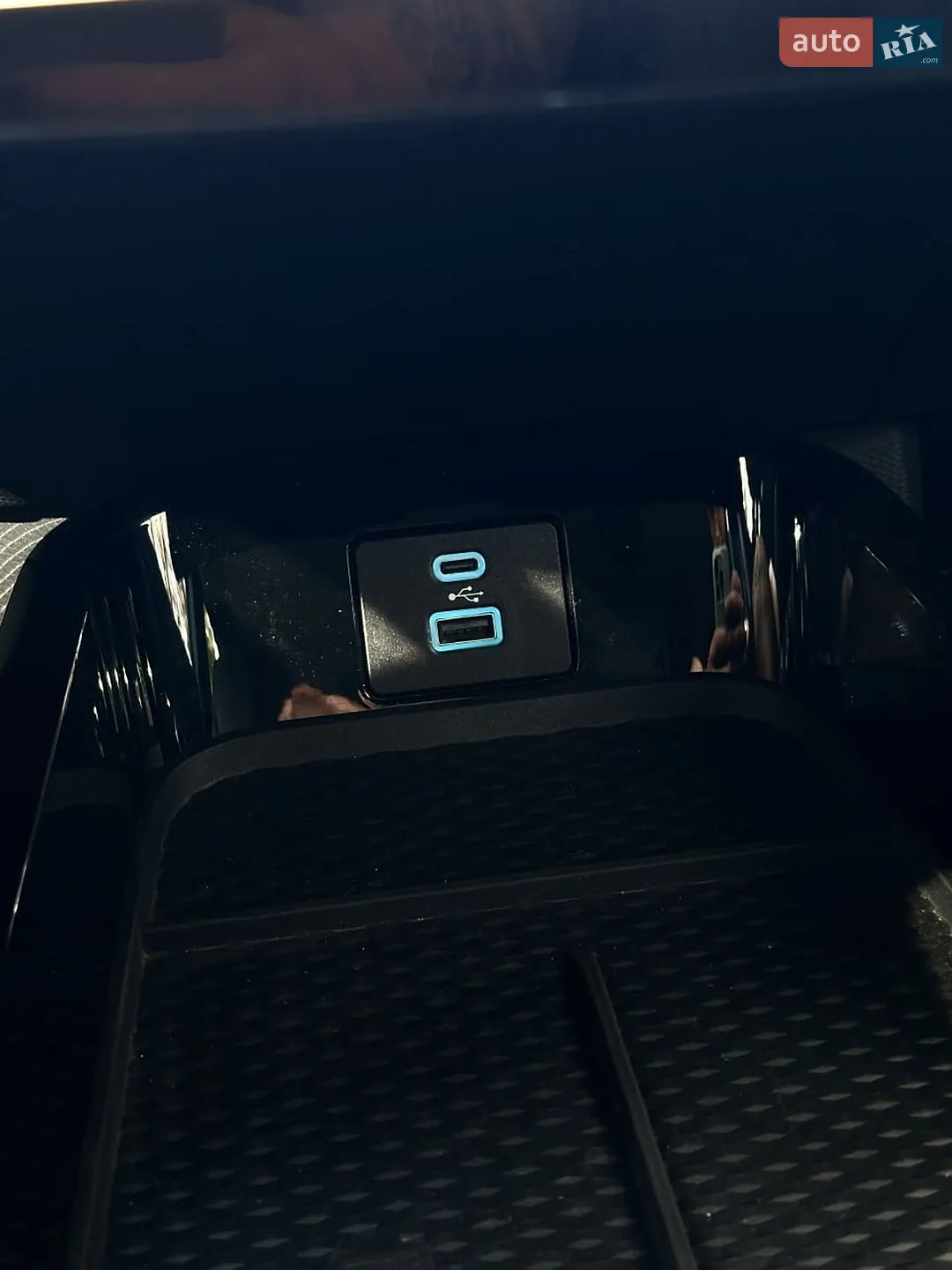 2020 Ford Mustang Mach-E - мініатюра 43