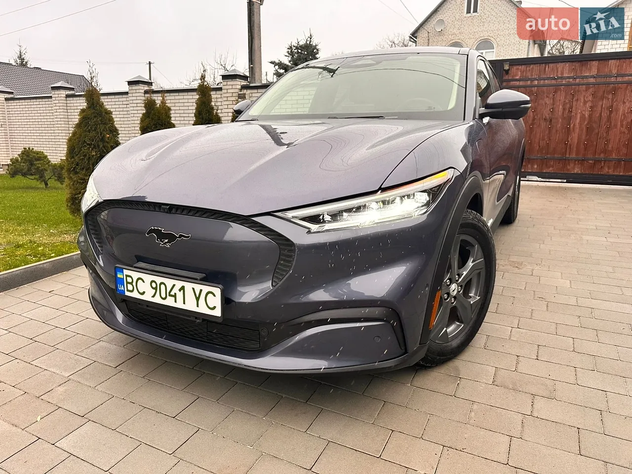 2022 Ford Mustang Mach-E - мініатюра 38